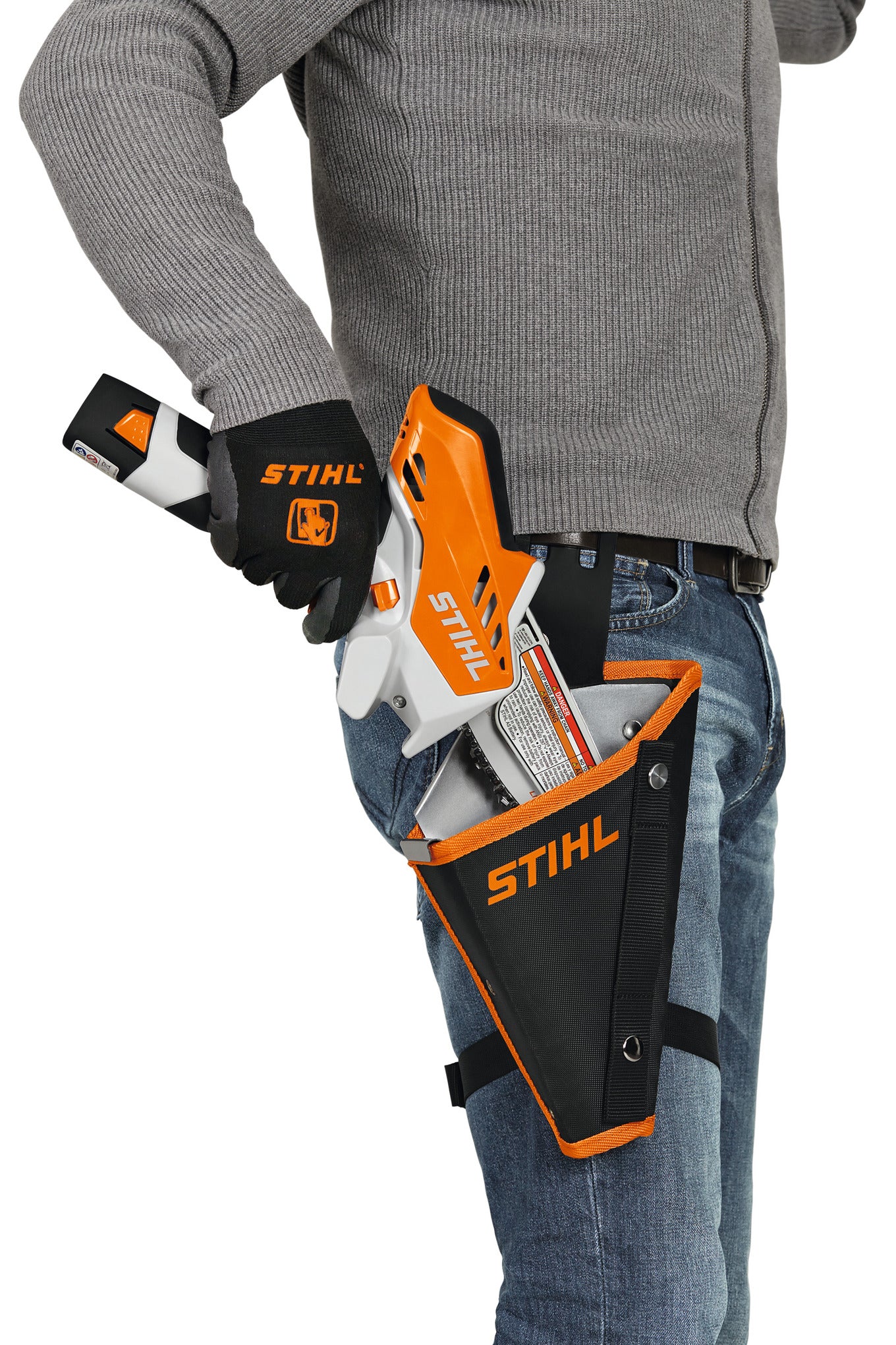 Vista laterale della fondina Stihl con cinghia regolabile e pannello rinforzato