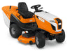 Vista laterale del trattorino STIHL RT 6127 ZL in azione su prato.