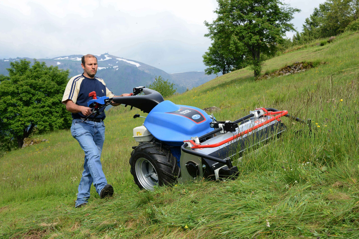 Rasenmäher BladeRunner BCS Pasquali Ferrari 75 cm mit beweglichen Y-Messern