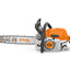 Primo piano della motosega STIHL MS 271 con dettagli della barra guida