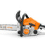 Primo piano del motore STIHL 2-MIX della motosega MS 172