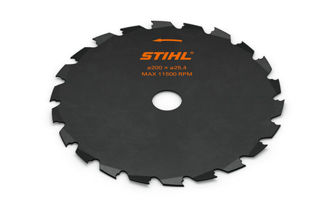 Immagine frontale della Sega circolare Stihl a Denti a Sgorbia utilizzata per decespugliatori