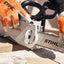 Motosega STIHL in uso da parte di un operatore