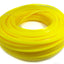 Rotolo di tubo flessibile in plastica gialla, ideale per applicazioni industriali, giardinaggio e irrigazione. Alta resistenza e durata. Perfetto per il trasporto di liquidi e gas. Lunghezza 50 metri, diametro 10 mm. Prodotto di alta qualità.
